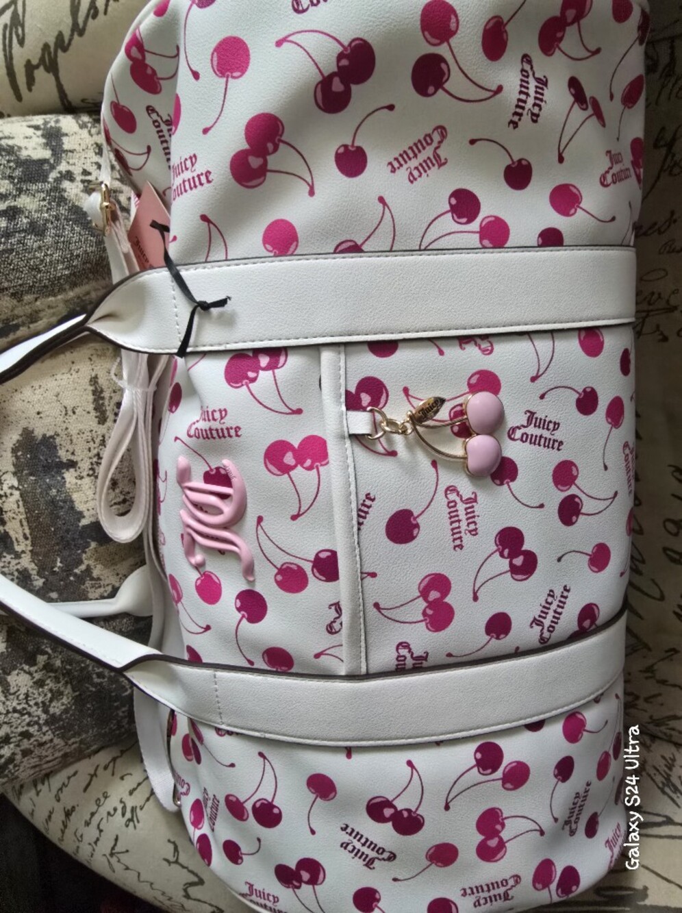 Juicy Couture Cherry on Top Weekender Duffle Bag NWT - Picture 3 of 9